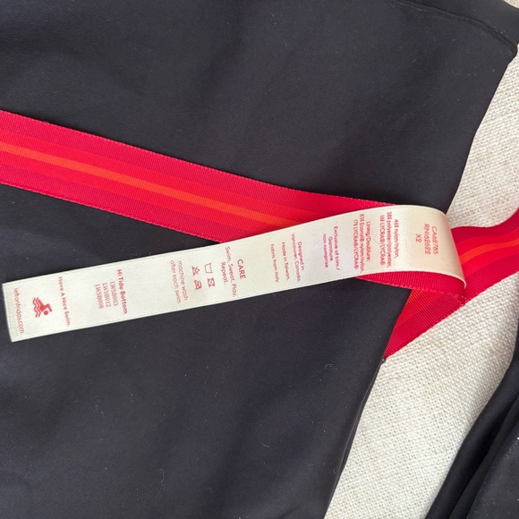 NWT Left On Friday Hi Tide Bottom - Picture 3 of 4